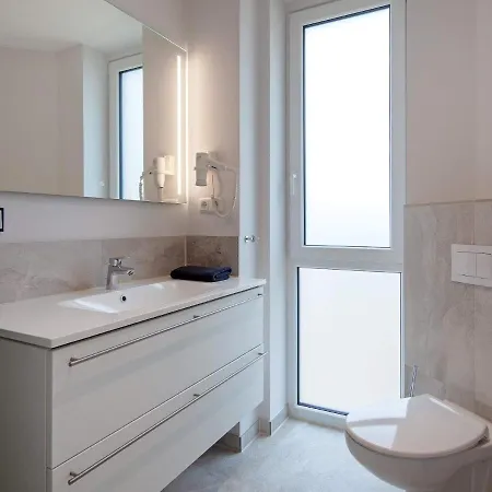 Cozy Modern With Sea Views Wendtorf