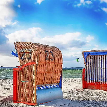 Cozy Modern With Sea Views דירה Wendtorf