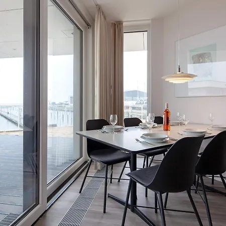Daire Hochwertige Ostseevilla Mit Seeblick
