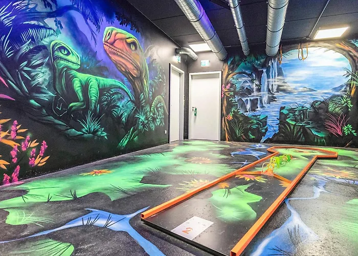 Cozy Modern With Sea Views *